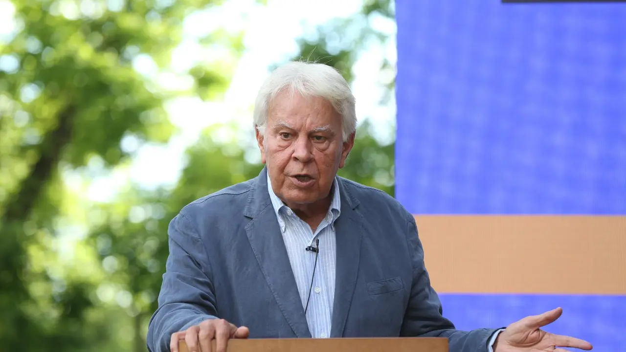 El expresidente del Gobierno, Felipe Gonz&aacute;lez, durante la entrega del I Premio Rojana 'Alfredo P&eacute;rez Rubalcaba&rsquo;, a 21 de junio de 2021, en la Fundaci&oacute;n Felipe Gonz&aacute;lez, Madrid, (Espa&ntilde;a)