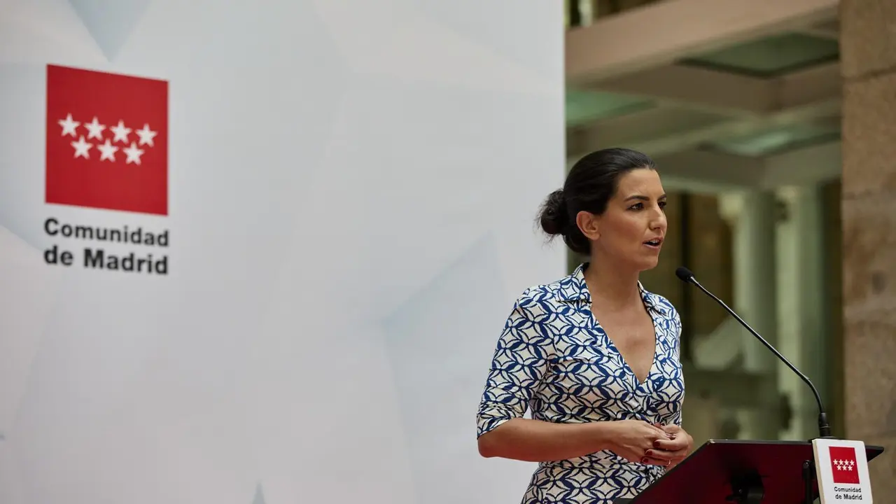 La l&iacute;der de Vox Madrid, Roc&iacute;o Monasterio, interviene en el acto de toma de posesi&oacute;n de la presidenta de la Comunidad de Madrid, en la Real Casa de Correos de la Puerta del Sol, a 19 de junio de 2021, en Madrid (Espa&ntilde;a). Ayuso se ha proclamado presidenta d