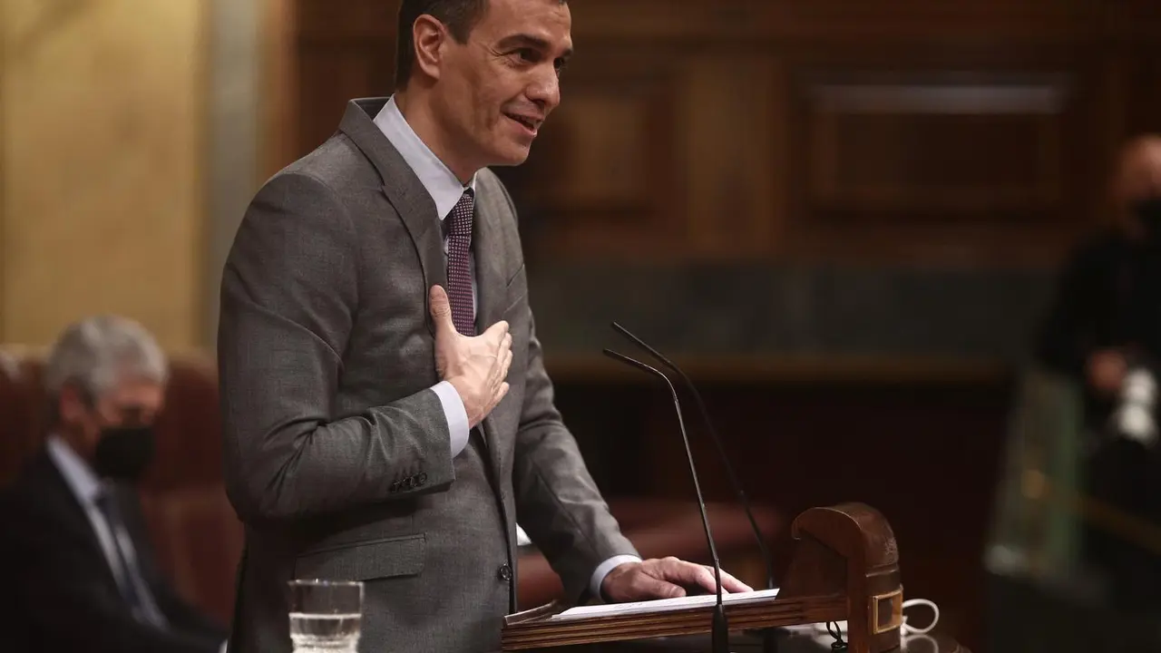 Archivo - El presidente del Gobierno, Pedro S&aacute;nchez, en un Pleno del Congreso
