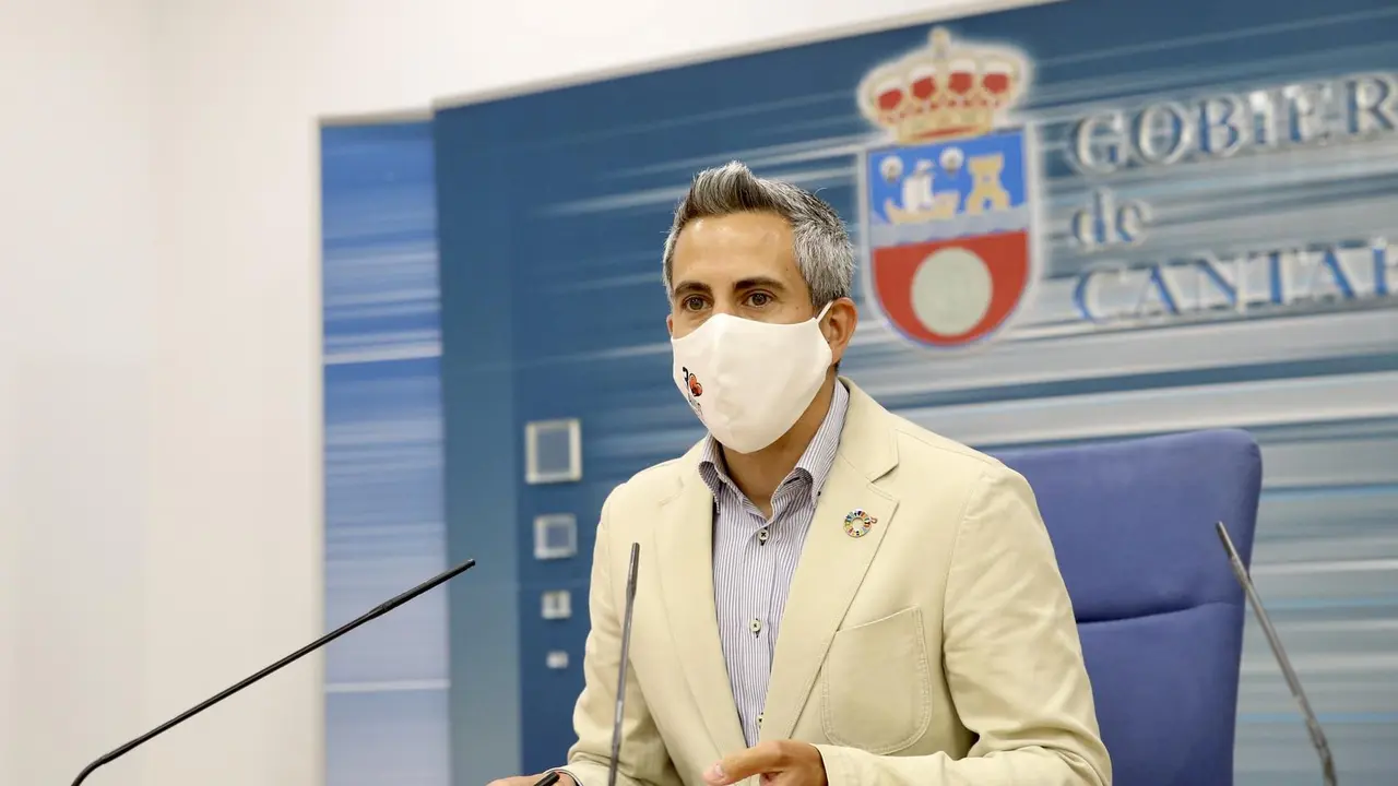 Zuloaga en rueda de prensa.- Archivo