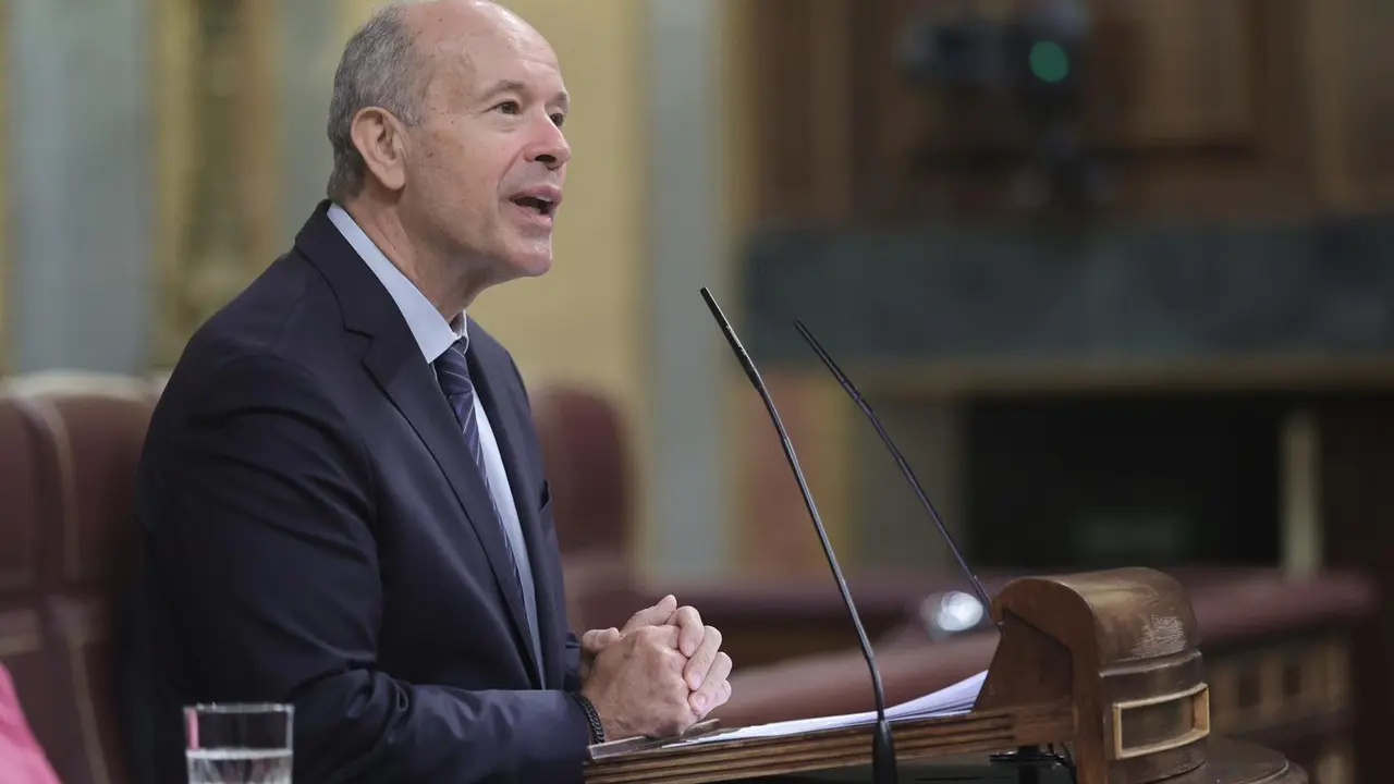 El ministro de Justicia, Juan Carlos Campo, interviene en una sesi&oacute;n de control al Gobierno en el Congreso de los Diputados.
