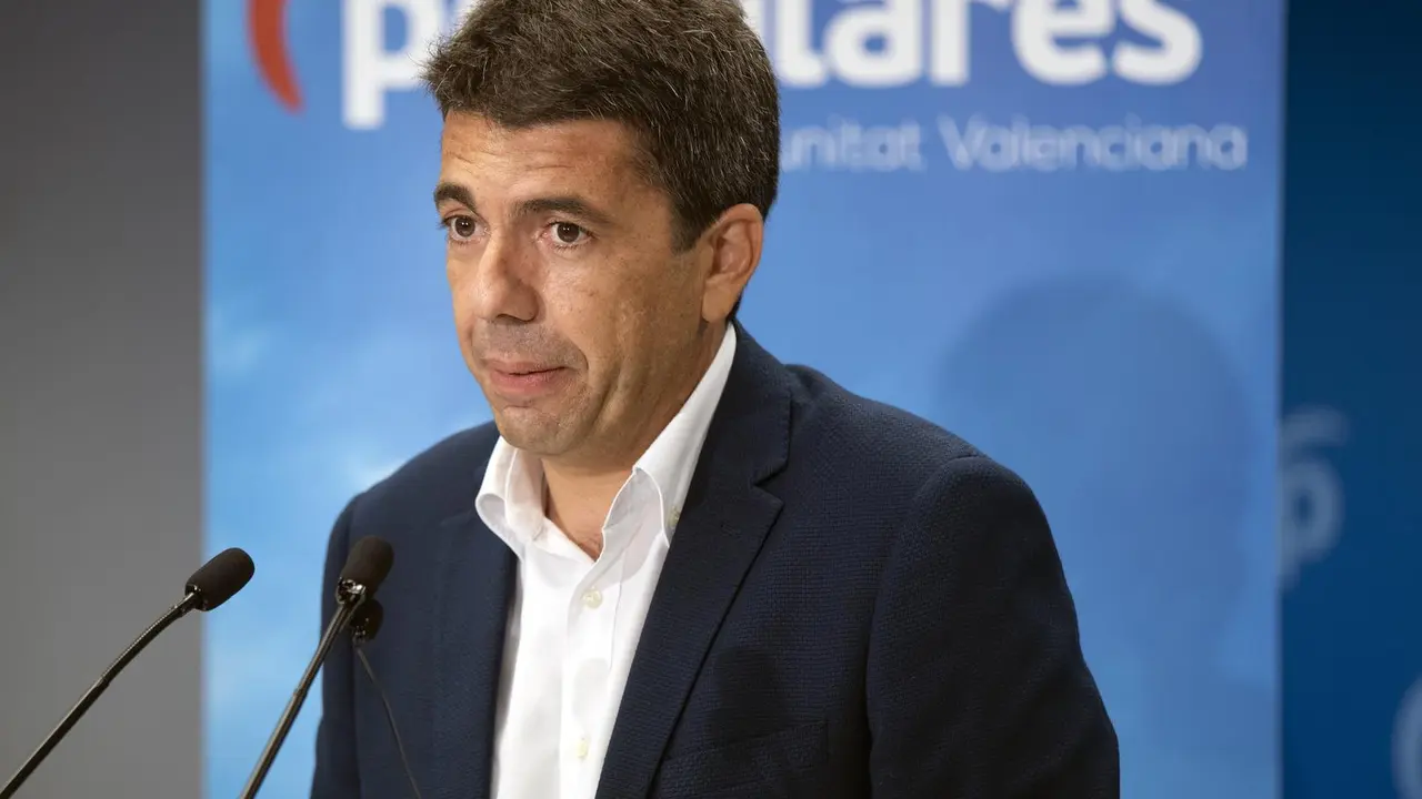 Archivo - El presidente de la Diputaci&oacute;n de Alicante, Carlos Maz&oacute;n, en una imagen de archivo