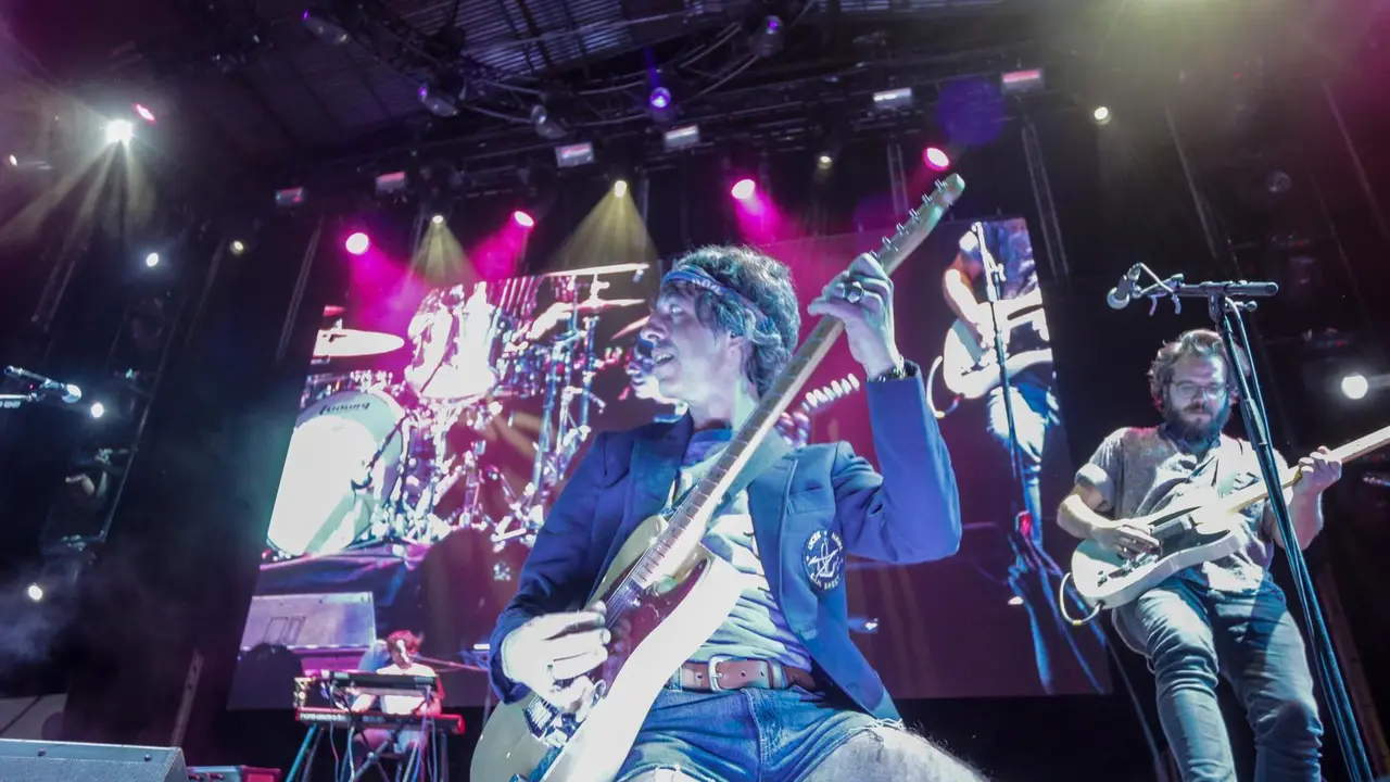 Archivo - El grupo catal&aacute;n Sidonie compuesto por Marc Ros, Jes&uacute;s Senra y Axel Pi durante un concierto en Madrid (Espa&ntilde;a), a 15 de julio de 2020.