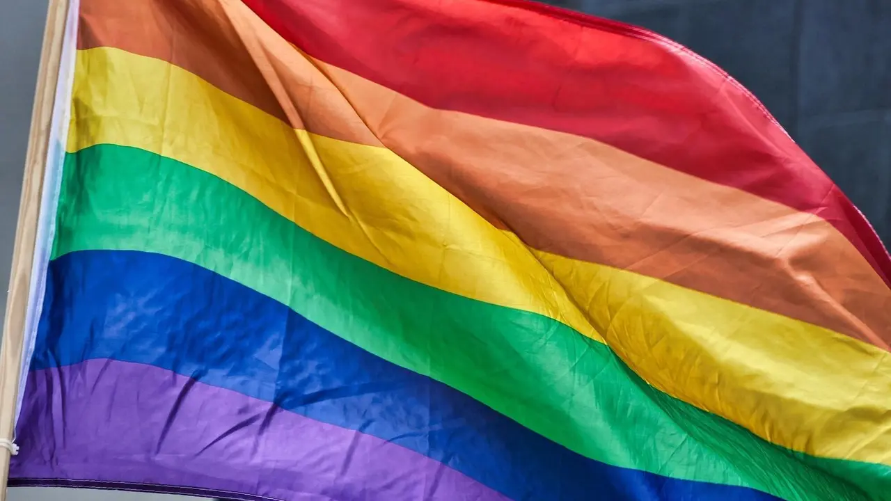 Archivo - Bandera LGTBI