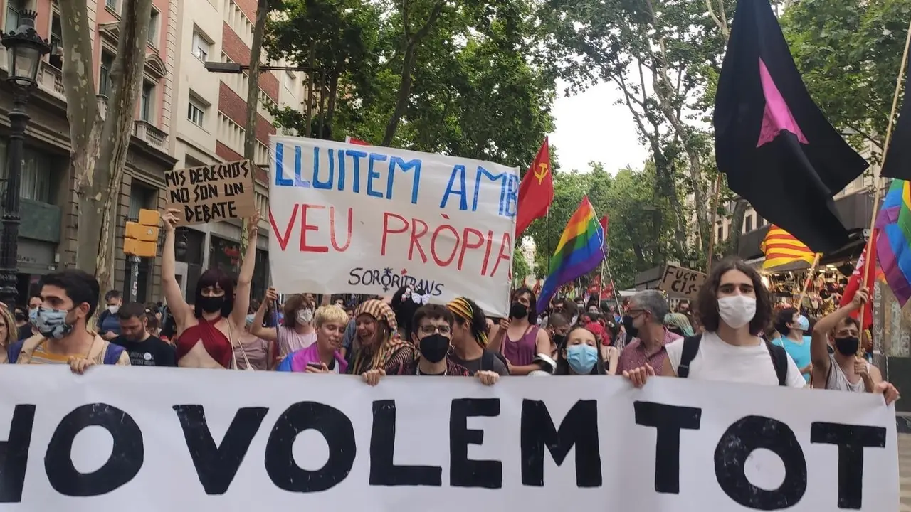 Manifestaci&oacute;n en Barcelona por "la liberaci&oacute;n sexual y de g&eacute;nero"