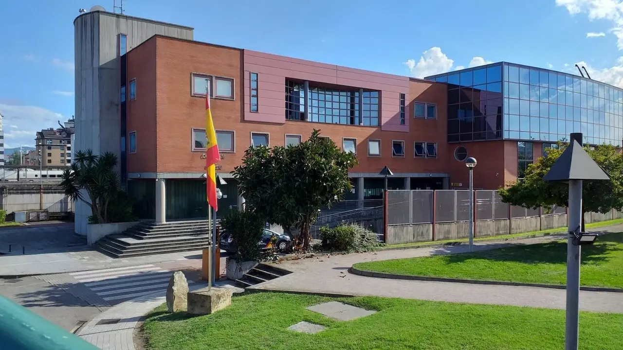 Archivo - Comisar&iacute;a de Polic&iacute;a Nacional de Gij&oacute;n