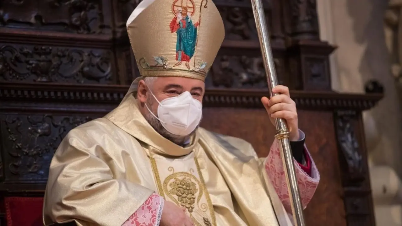 El arzobispo de Zaragoza, monse&ntilde;or Carlos Escribano.