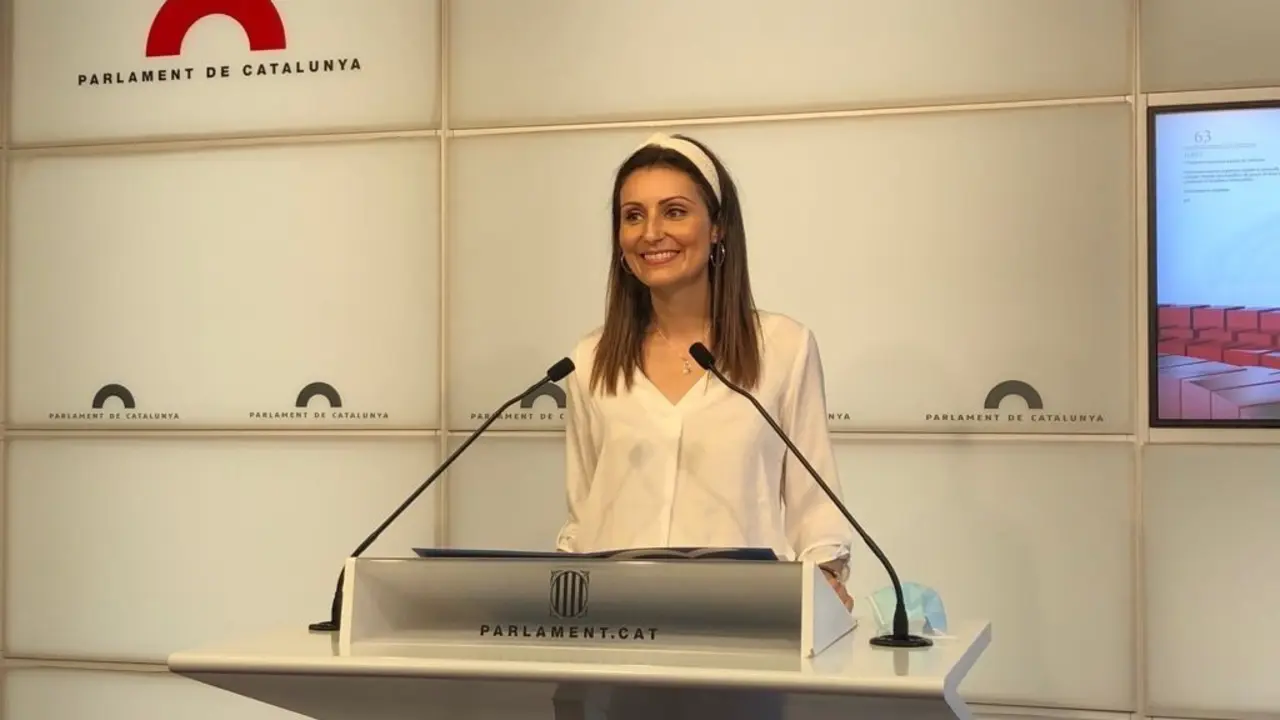 La diputada del PP en el Parlament Lorena Rold&aacute;n a 29 de junio de 2021 en rueda de prensa en el Parlament
