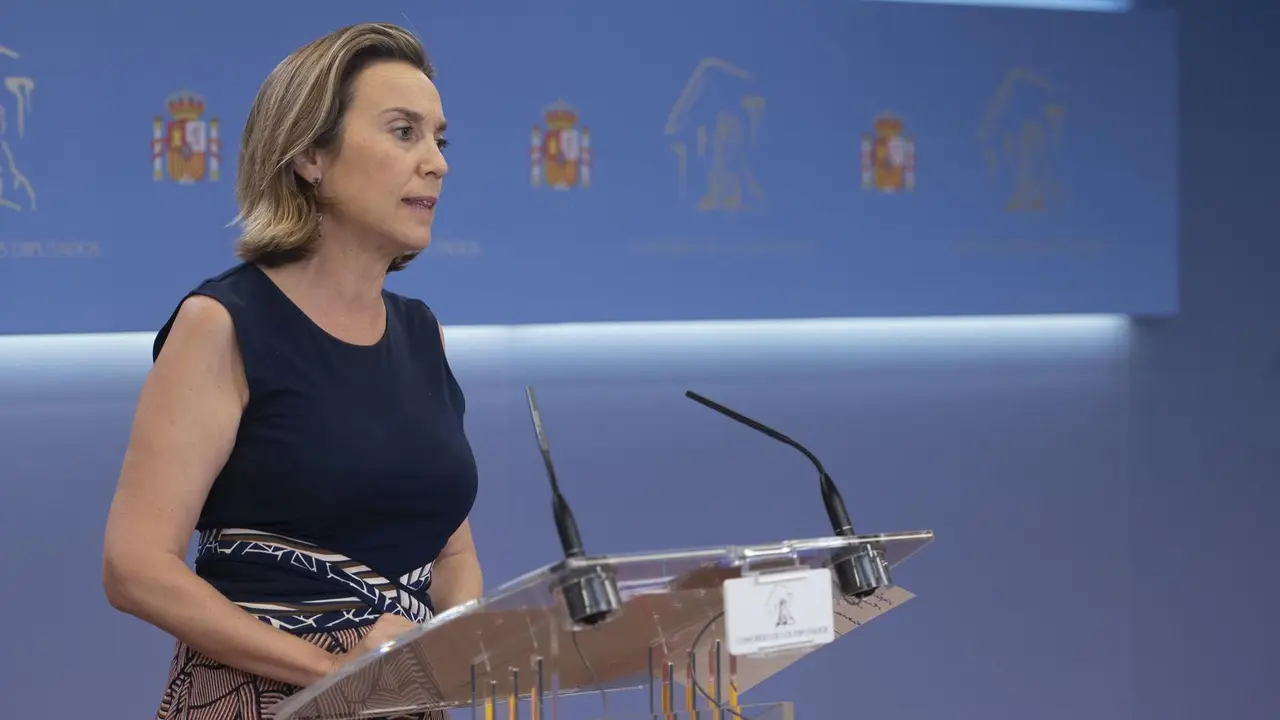 La portavoz del PP en el Congreso de los Diputados, Cuca Gamarra, interviene en una rueda de prensa de Portavoces, a 29 de junio de 2021, en la Sala Constitucional del Congreso de los Diputados, Madrid, (Espa&ntilde;a).