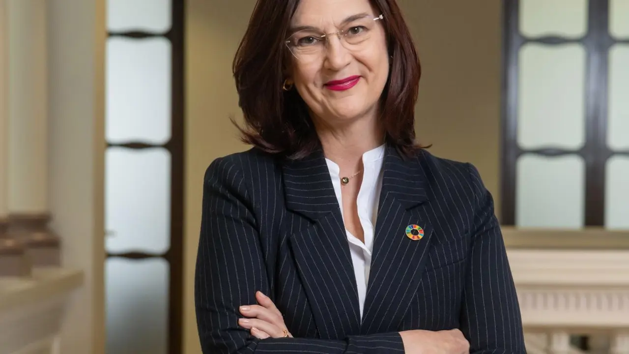 Archivo - La presidenta de la Comisi&oacute;n Nacional de los Mercados y la Competencia (CNMC), Cani Fern&aacute;ndez.