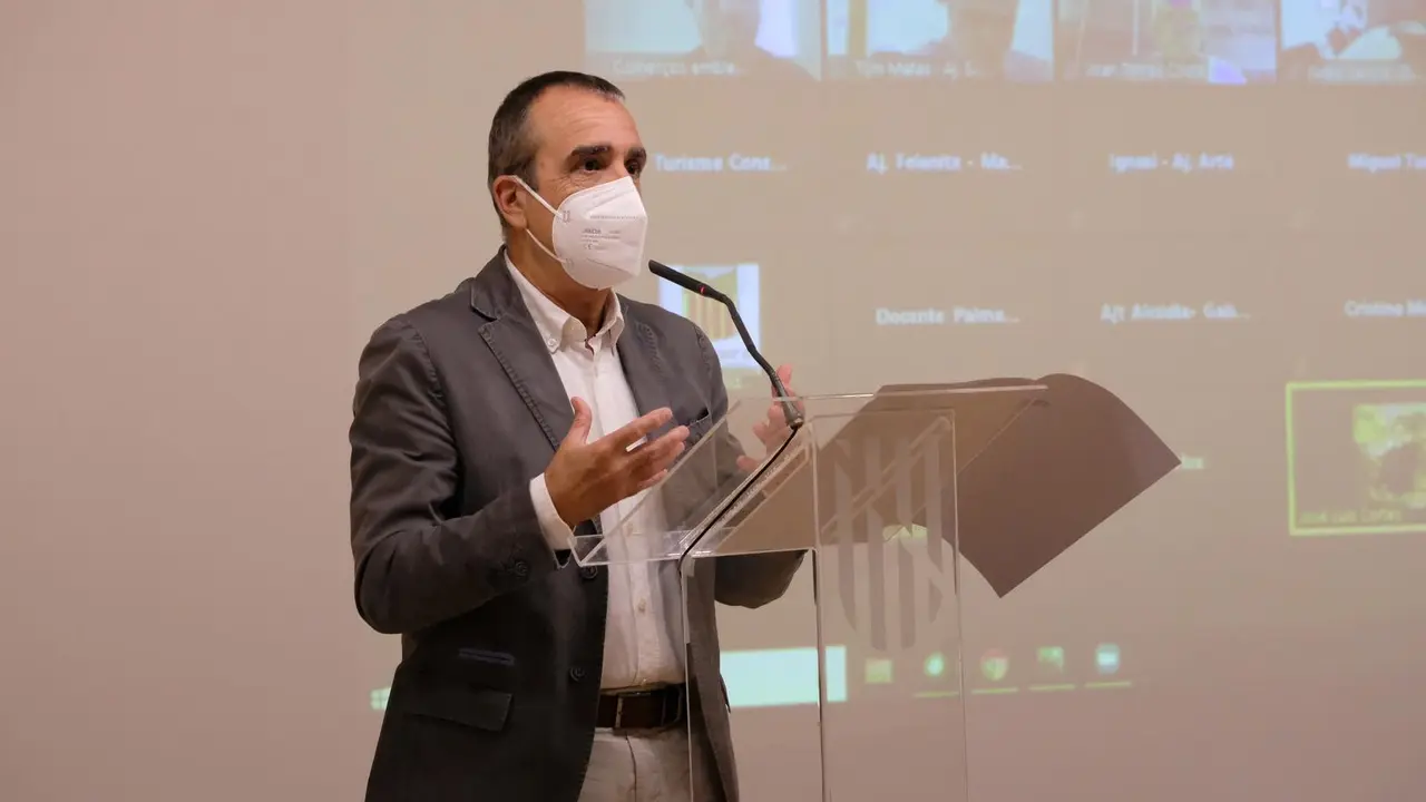 Archivo - El vicepresidente y conseller de Transici&oacute;n Energ&eacute;tica, Sectores Productivos y Memoria Democr&aacute;tica, Juan Pedro Yllanes.