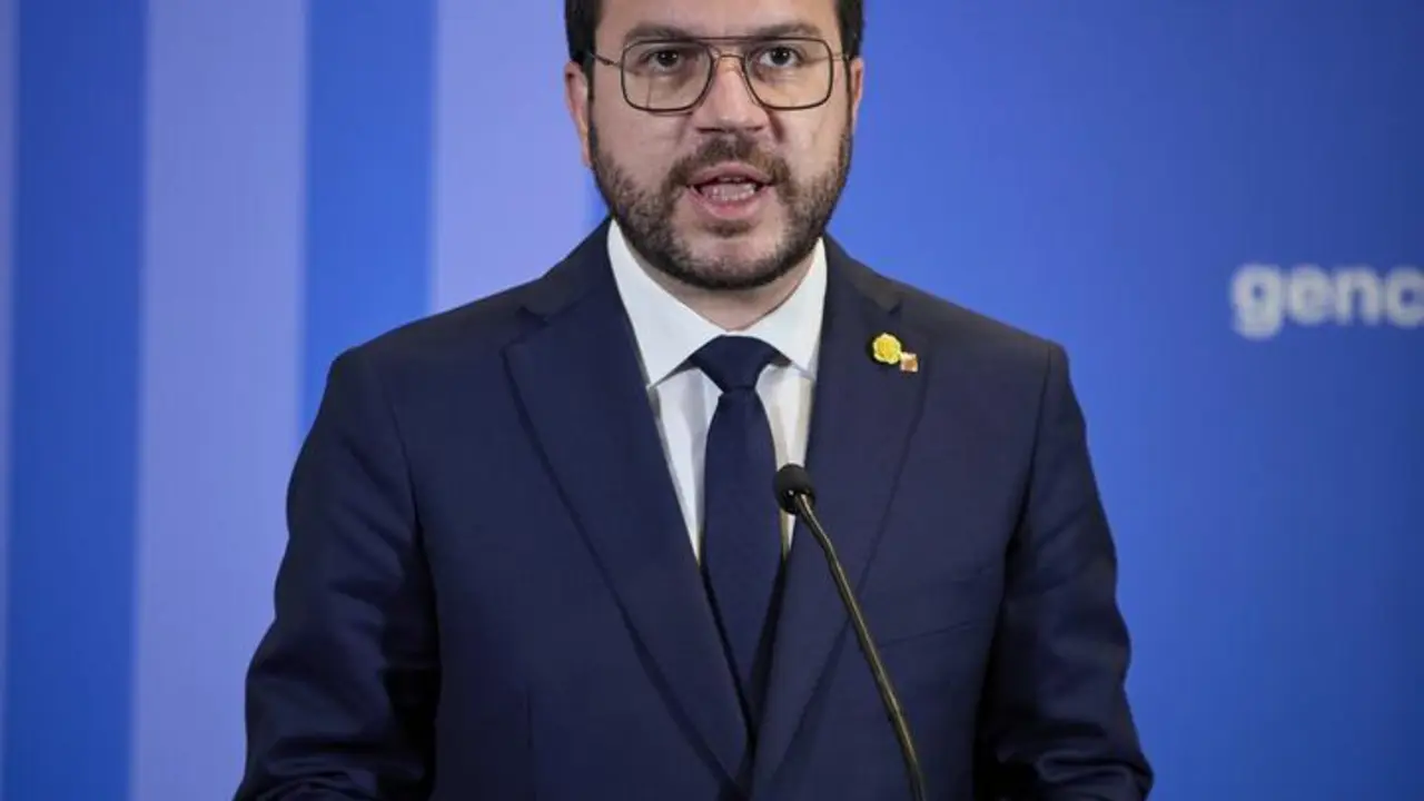 El president de la Generalitat catalana, Pere Aragon&egrave;s  ofrece una rueda de prensa en la librer&iacute;a Blanquerna tras la reuni&oacute;n mantenida con el presidente del Gobierno, a 29 de junio de 2021, en Madrid (Espa&ntilde;a). Ambos mandatarios se han reunido hoy por prim