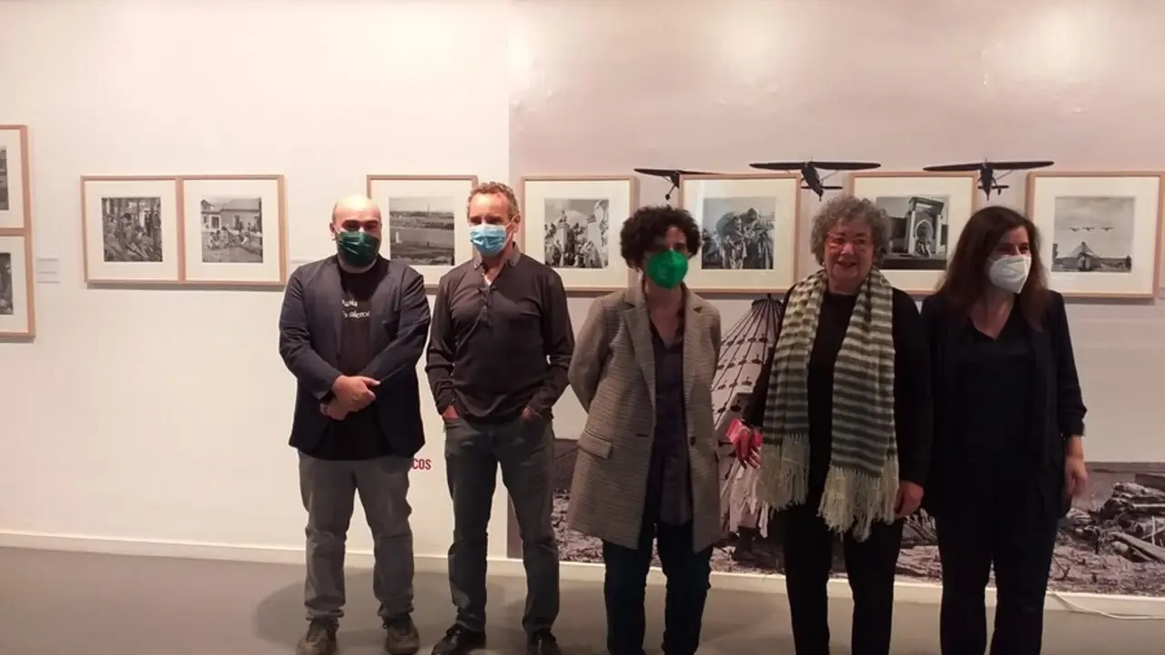 Presentaci&oacute;n en el Museo Barjola (Gij&oacute;n) de la exposici&oacute;n 'La Mirada Comprometida', de la obra del fotogr&aacute;fo Nicol&aacute;s Muller (Hungr&iacute;a, 1913 - Espa&ntilde;a, 2000)