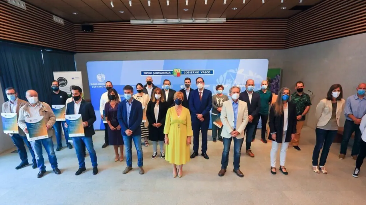 Ceremonia de adhesi&oacute;n de la Reserva de Biosfera de Urdaibai a la Carta Europea de Turismo Sostenible.