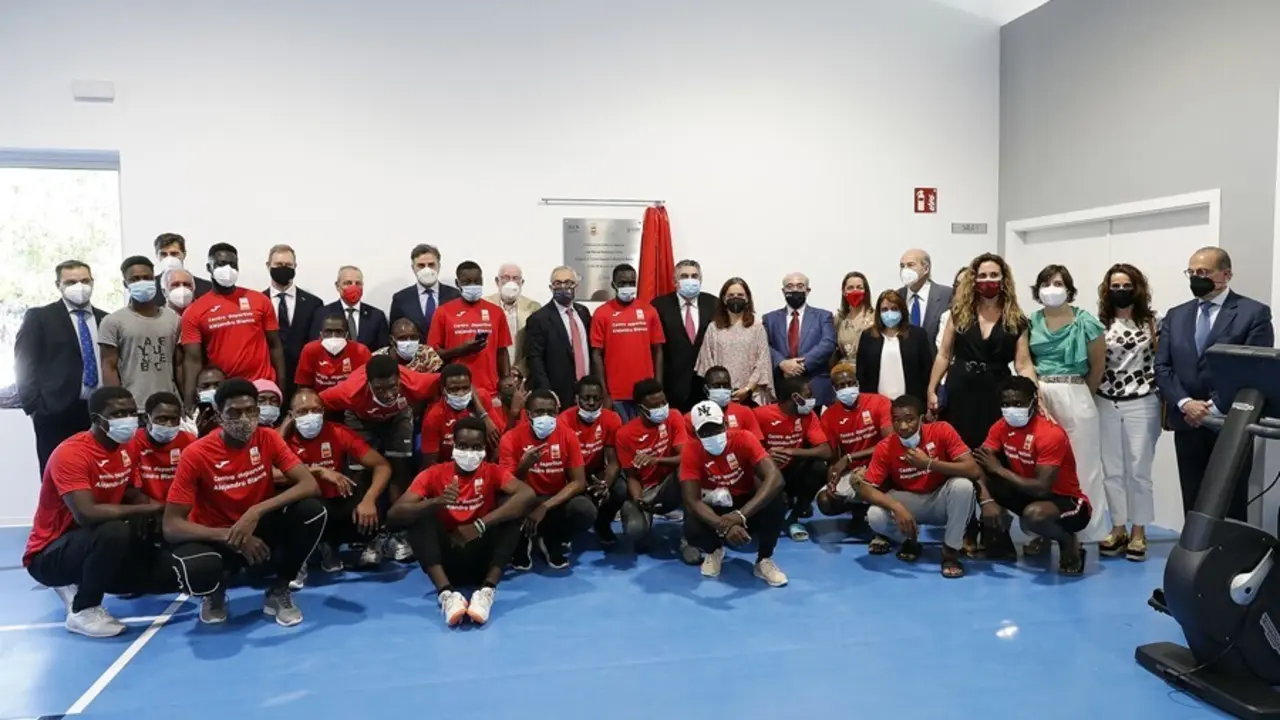 Foto correspondientes a la inauguraci&oacute;n del centro deportivo 'Alejandro Blanco'