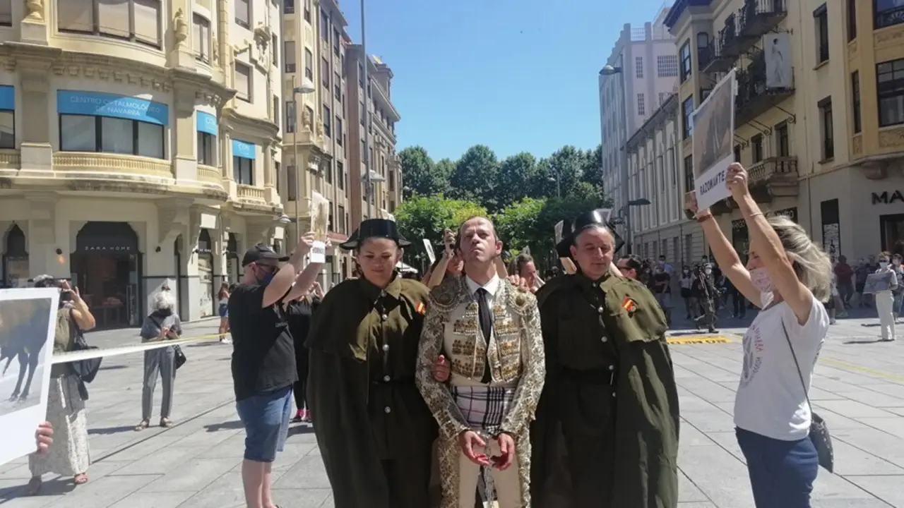 Acto contra la tauromaquia de Libertad Animal en Pamplona