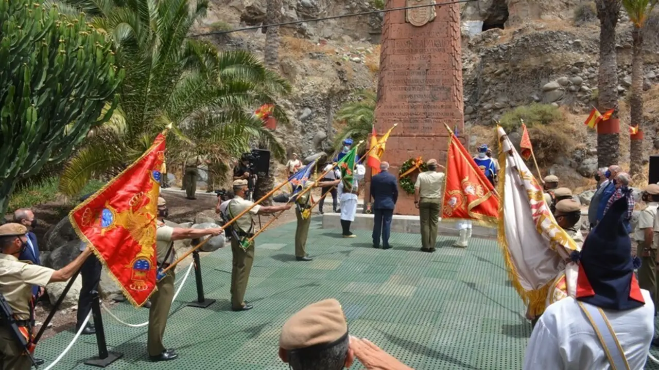 Regimiento de Infanter&iacute;a 'Canarias' 50 homenajea a los ca&iacute;dos en la Batalla del Bat&aacute;n (Gran Canaria) hace 422 a&ntilde;os