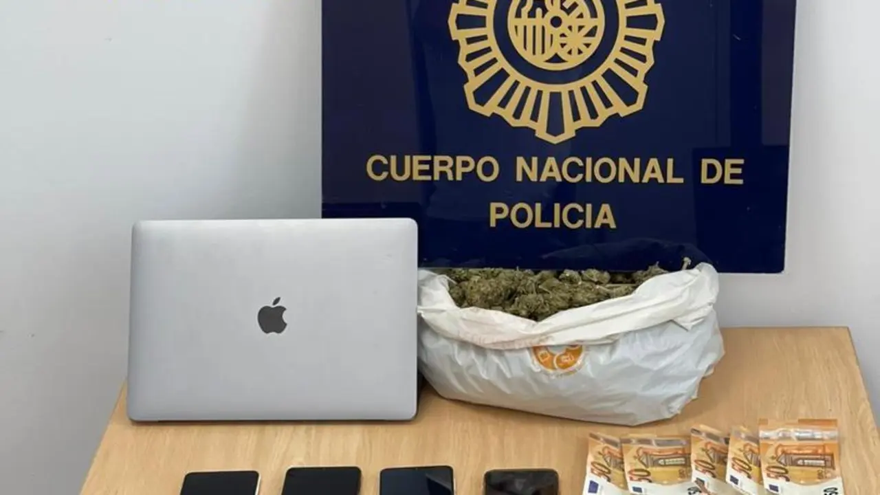 Detenidos los responsables de un grupo que extorsionaba a usuarios de webs de contactos sexuales