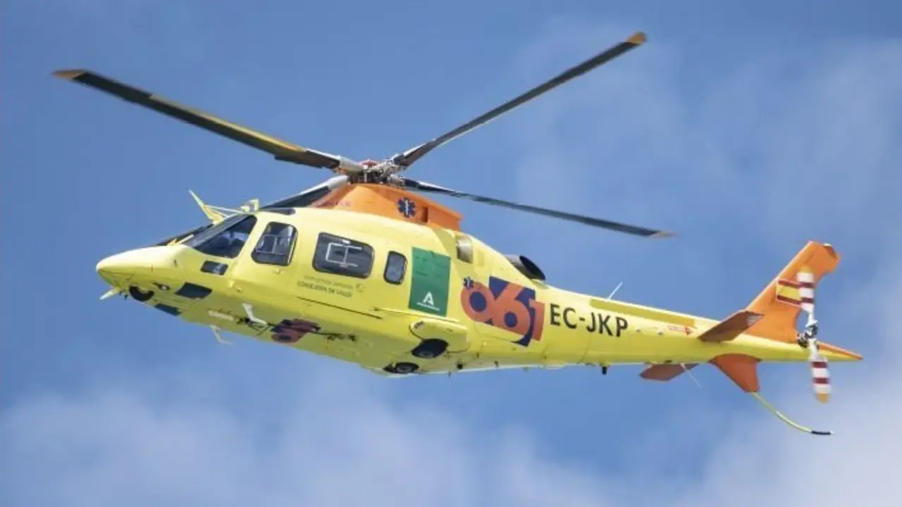 Flota de helic&oacute;pteros del 061 de Andaluc&iacute;a