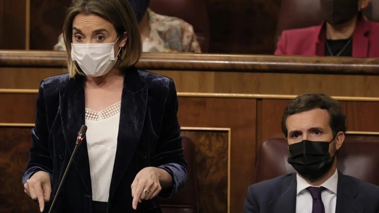 Archivo - La portavoz del Grupo Parlamentario Popular en el Congreso, Cuca Gamarra, interviene en una sesi&oacute;n de control al Gobierno, a 26 de mayo de 2021, en el Congreso de los Diputados, Madrid, (Espa&ntilde;a). 