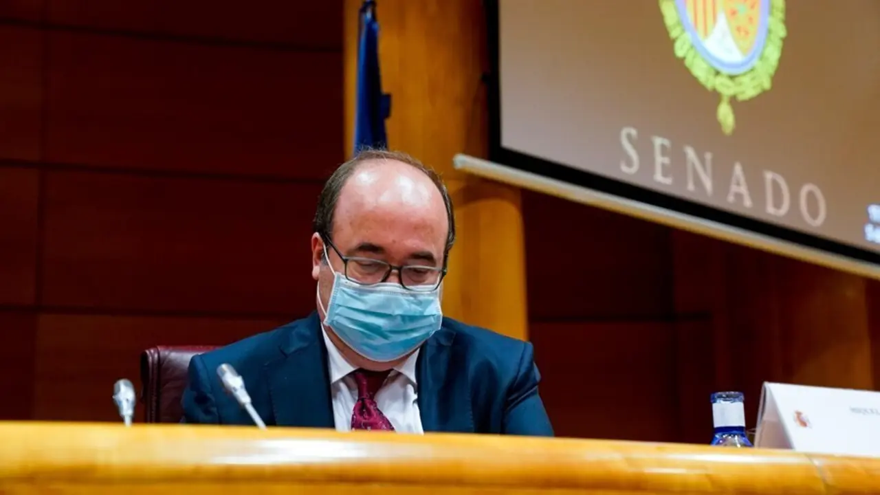 El ministro de Pol&iacute;tica Territorial y Funci&oacute;n P&uacute;blica, Miquel Iceta, preside la Comisi&oacute;n Nacional de la Administraci&oacute;n Local (CNAL), a 5 de julio de 2021, en el Senado, Madrid, (Espa&ntilde;a). 