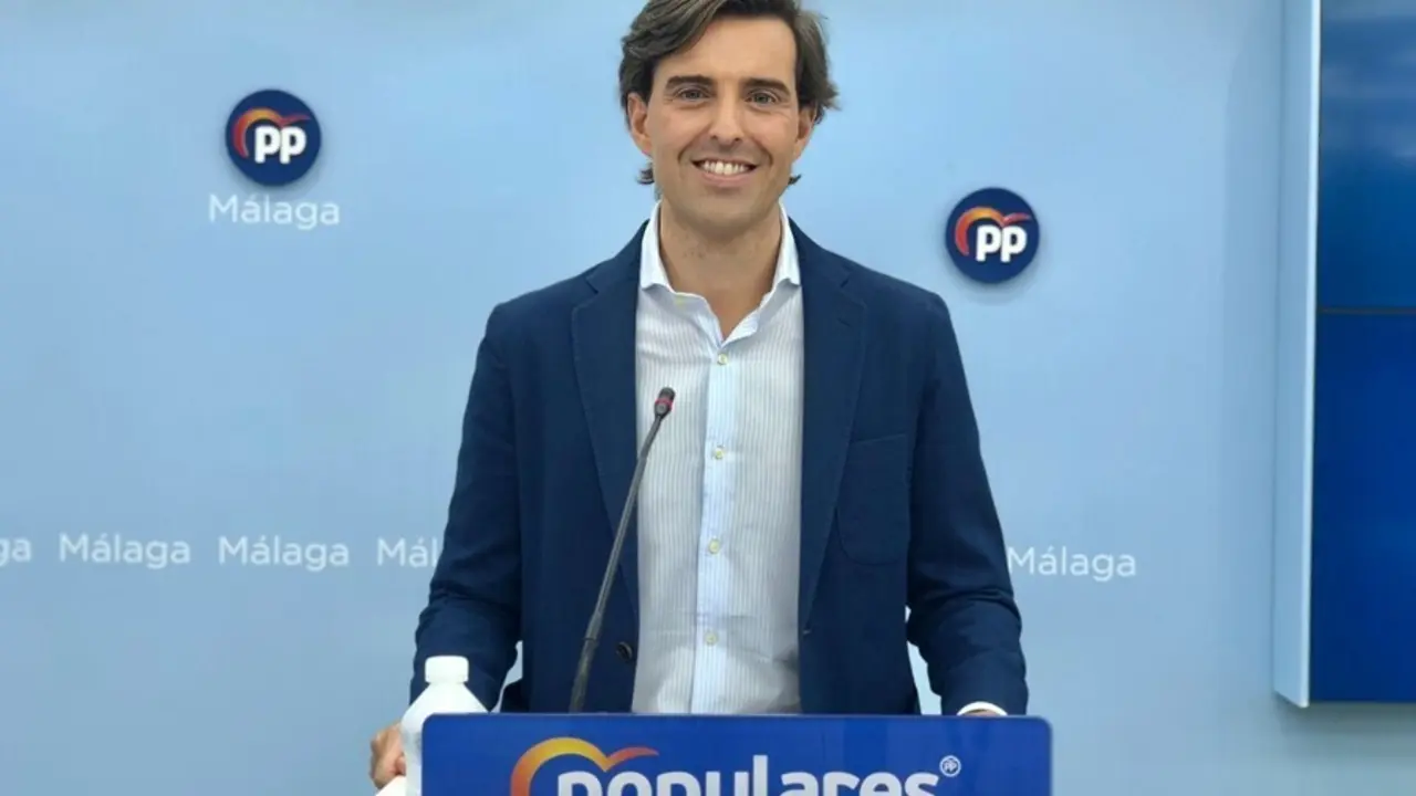 El vicesecretario de Comunicaci&oacute;n del PP, Pablo Montesinos, en rueda de prensa