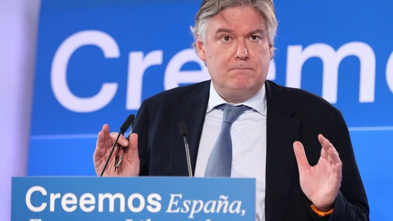 El eurodiputado y secretario general del PPE, Antonio L&oacute;pez-Ist&uacute;riz, interviene en el curso &lsquo;Espa&ntilde;a, Europa y libertad&rsquo; que organiza la delegaci&oacute;n espa&ntilde;ola del Grupo del PPE. En San Lorenzo de El Escorial (Madrid), a 6 de julio de 2021.