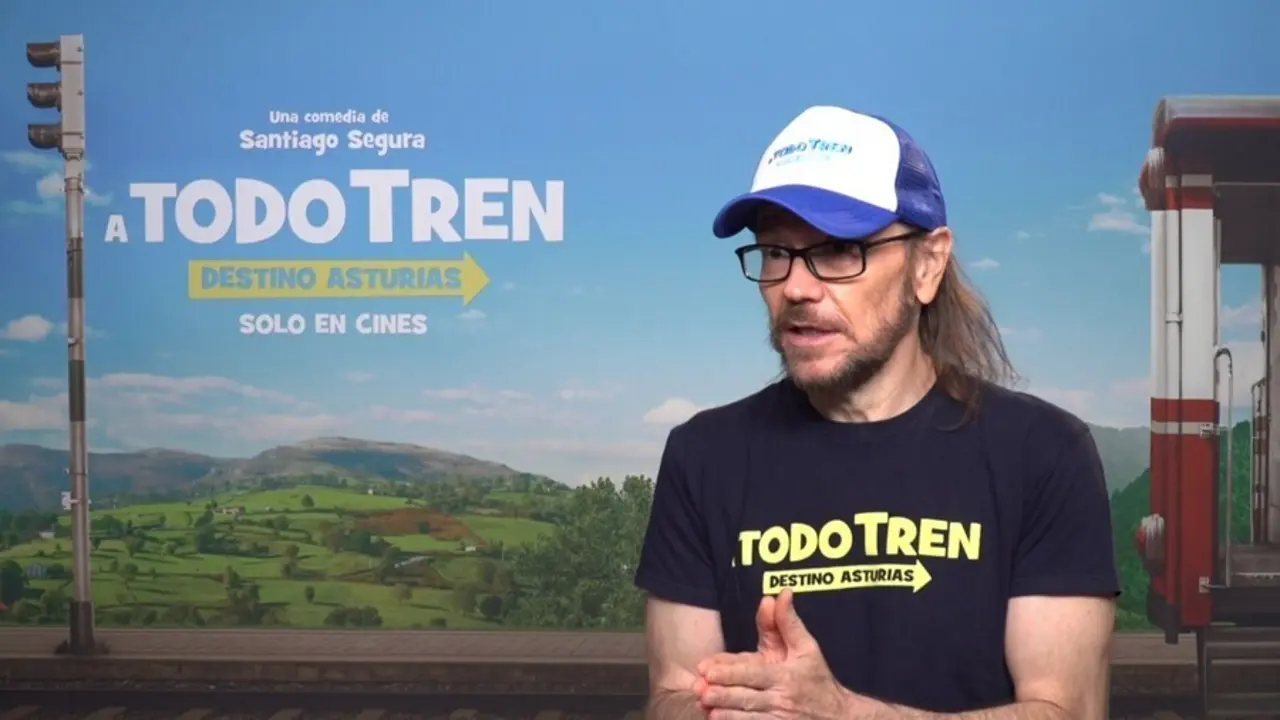Santiago Segura estrena 'A todo tren: Destino Asturias':"Rezo para que los cines vuelvan a cifras previas a la pandemia"