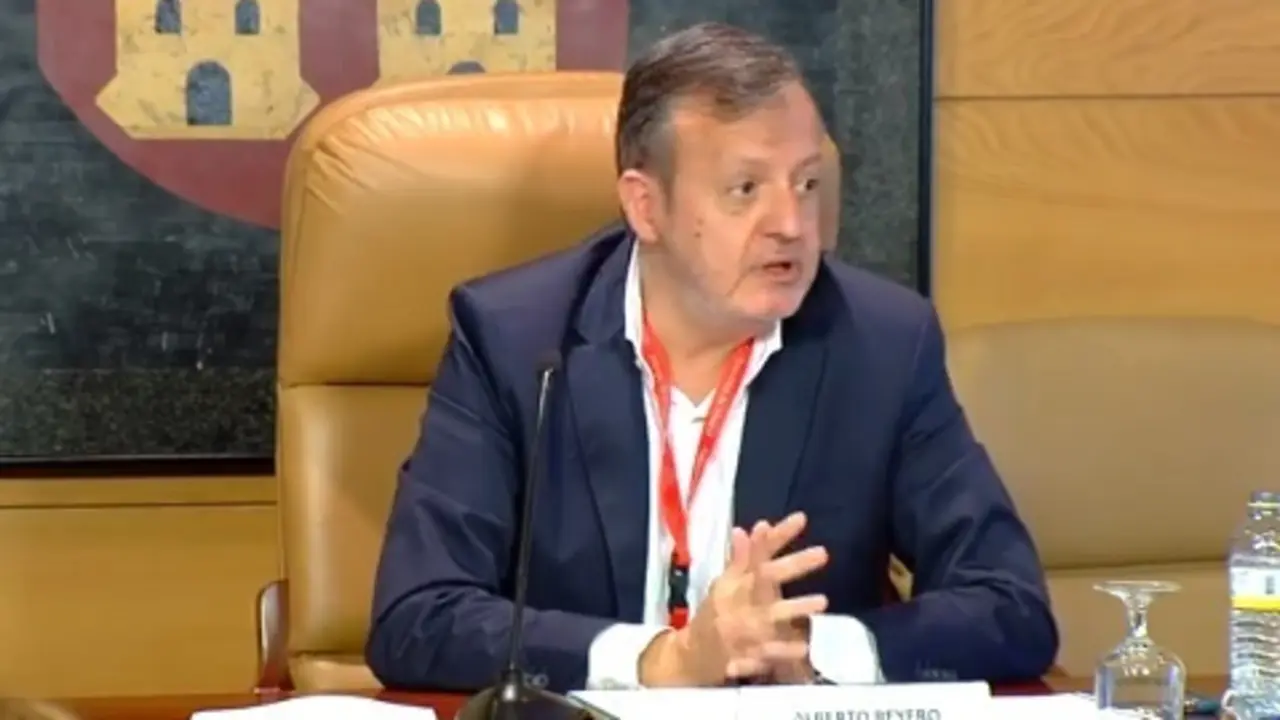 Archivo - El exconsejero de Pol&iacute;ticas Sociales, Alberto Reyero, dice que protocolos "con criterios sangrantes" de no derivaci&oacute;n hospitalaria se aplicaron: "Jugaron a ser dioses"