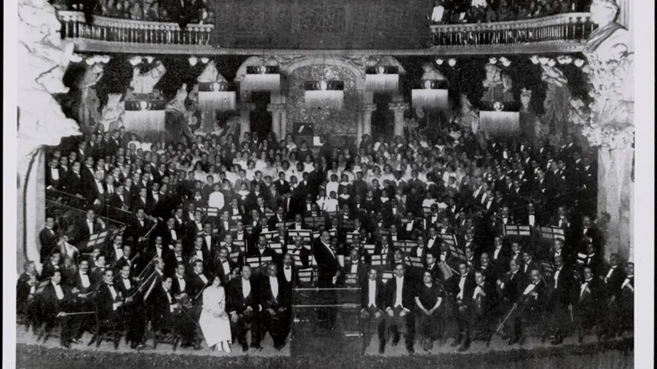 Fotograf&iacute;a del concierto de 'La Pasi&oacute;n seg&uacute;n San Mateo', de Johann Sebastian Bach, en el Palau de la M&uacute;sica Catalana en 1921.