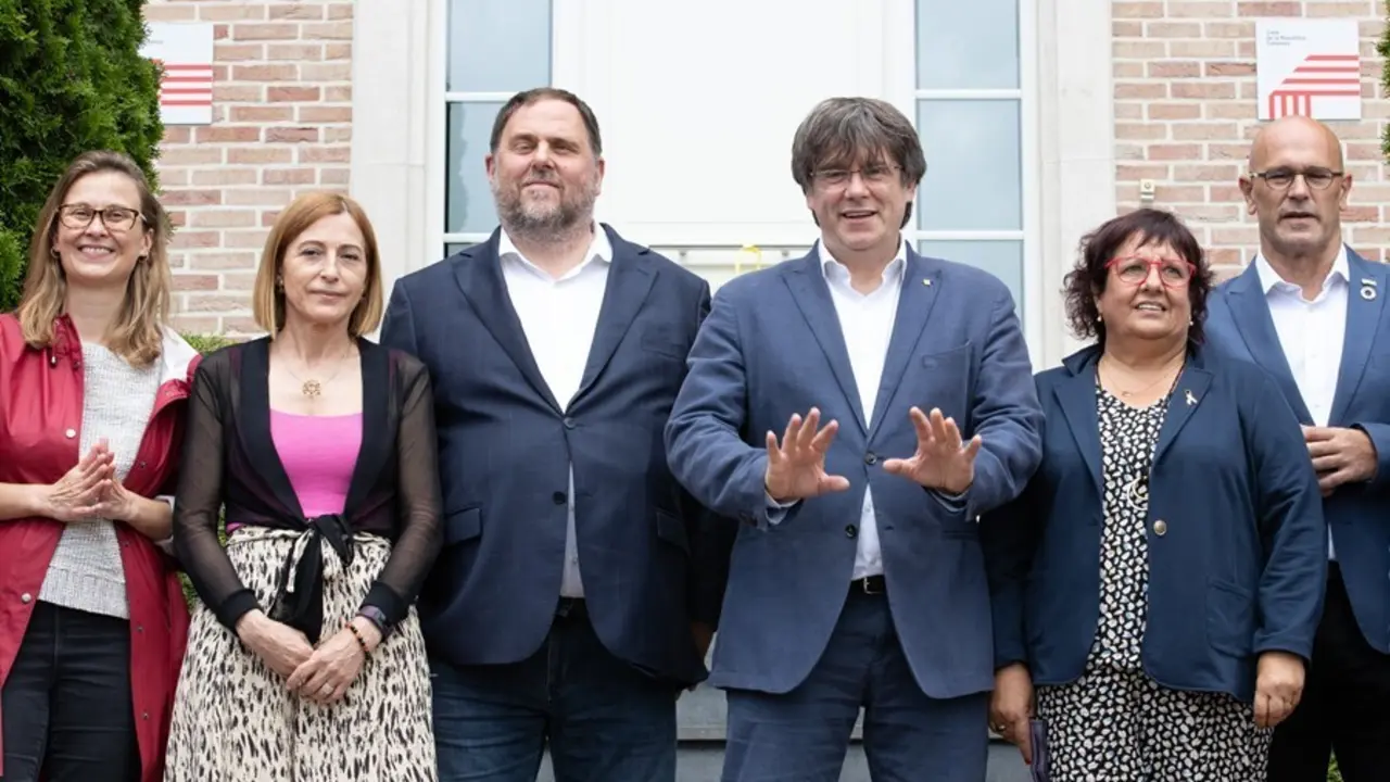 El l&iacute;der &iacute;der de ERC, Oriol Junqueras y el expresidente de la Generalitat, Carles Puigdemont en Waterloo, (B&eacute;lgica).  