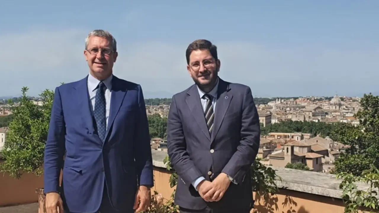 El secretario de Estado de la Espa&ntilde;a Global, Manuel Mu&ntilde;iz, se ha reunido este mi&eacute;rcoles con el subsecretario de Estado del Ministerio de Asuntos Exteriores y Cooperaci&oacute;n del Gobierno Italiano, Benedetto Della Vedova.