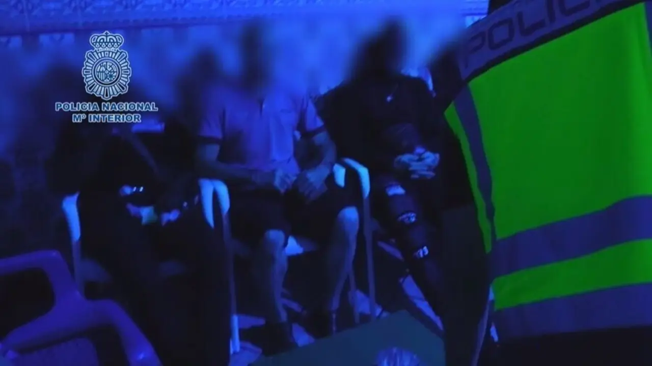 Liberadas dos mujeres y detenidas 22 personas por trata y explotaci&oacute;n sexual en Almer&iacute;a y M&aacute;laga