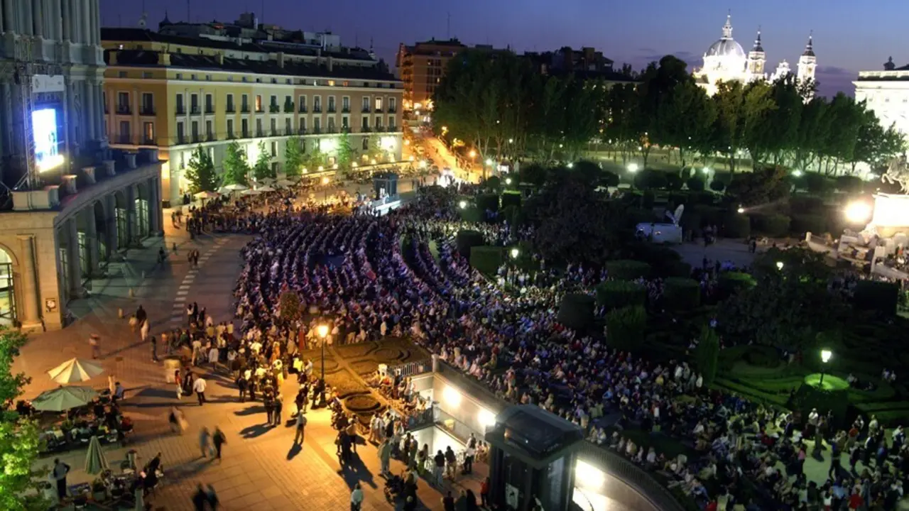 Archivo - 14 Comunidades Aut&oacute;nomas Disfrutar&aacute;n Juntas De La &Oacute;pera "I Puritani"
