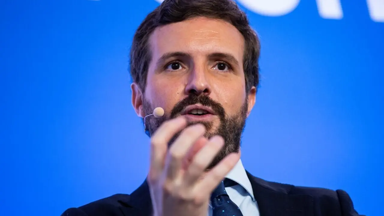 El presidente del Partido Popular, Pablo Casado, clausura las jornadas &lsquo;Espa&ntilde;a, Europa y libertad&rsquo;, de los Cursos de Verano de la Universidad Complutense de Madrid, a 8 de julio de 2021, en San Lorenzo de El Escorial, Madrid, (Espa&ntilde;a).