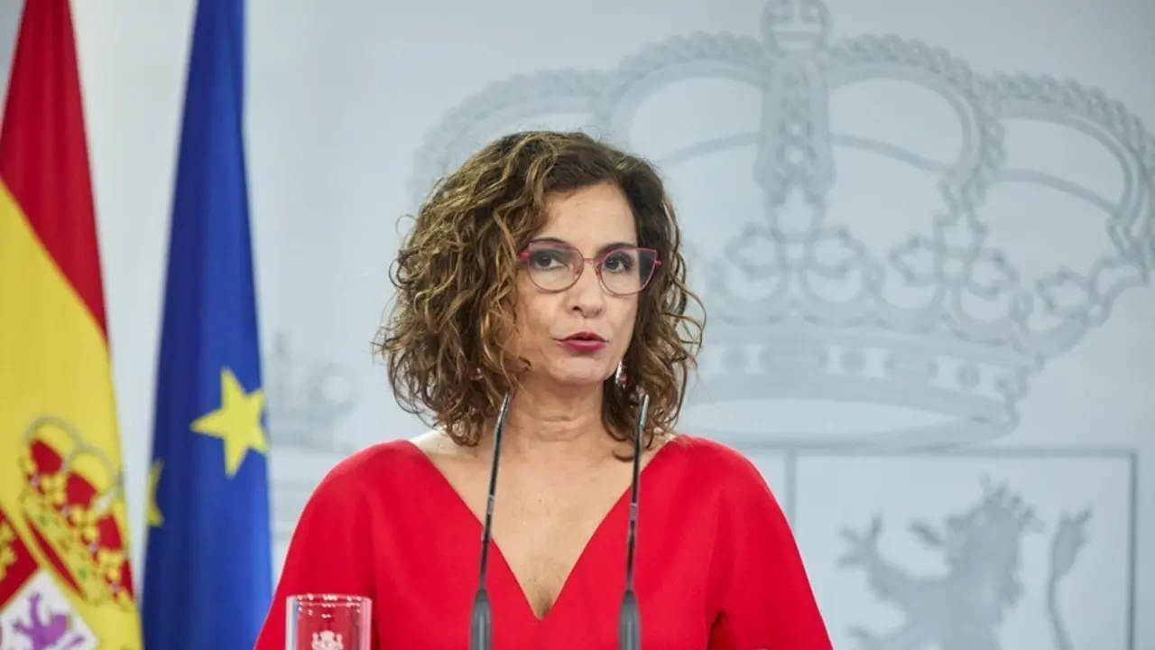 La ministra portavoz del Gobierno y ministra de Hacienda, Mar&iacute;a Jes&uacute;s Montero