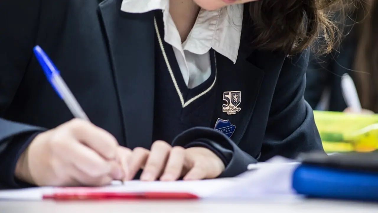 Archivo - Las notas de cuatro colegios de Espa&ntilde;a, "muy por encima" de la media mundial en el Bachillerato Internacional