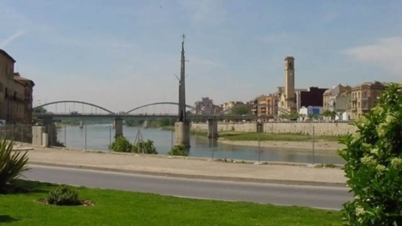 Archivo - Tortosa (Tarragona) y su monumento franquista