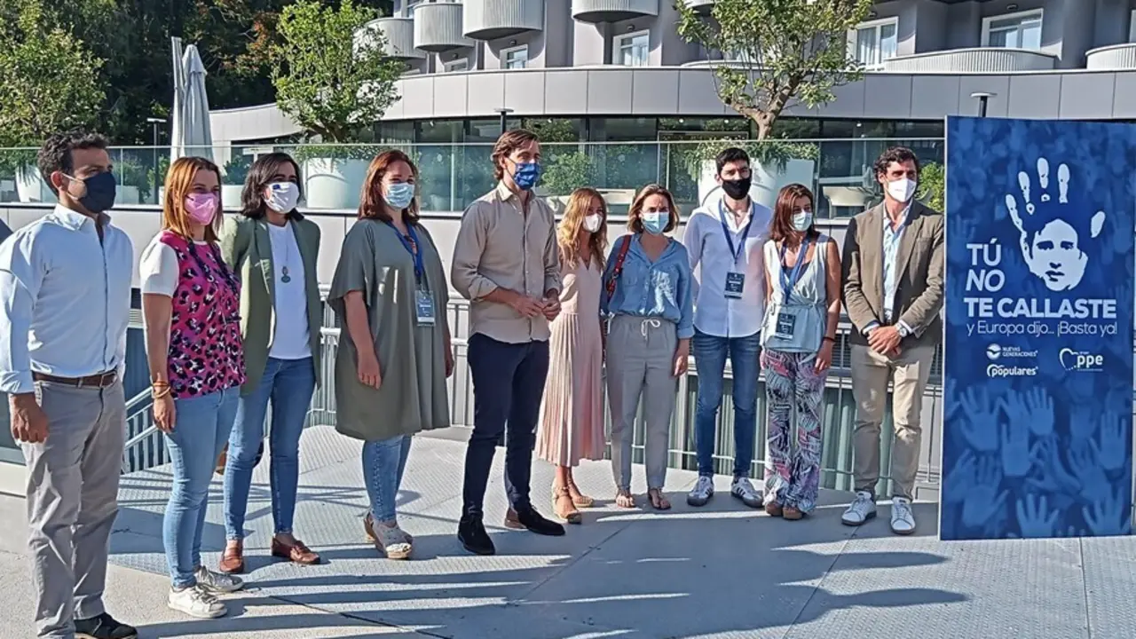Dirigentes del PP en la apertura en San Sebasti&aacute;n de la Escuela de Verano Miguel &Aacute;ngel Blanco