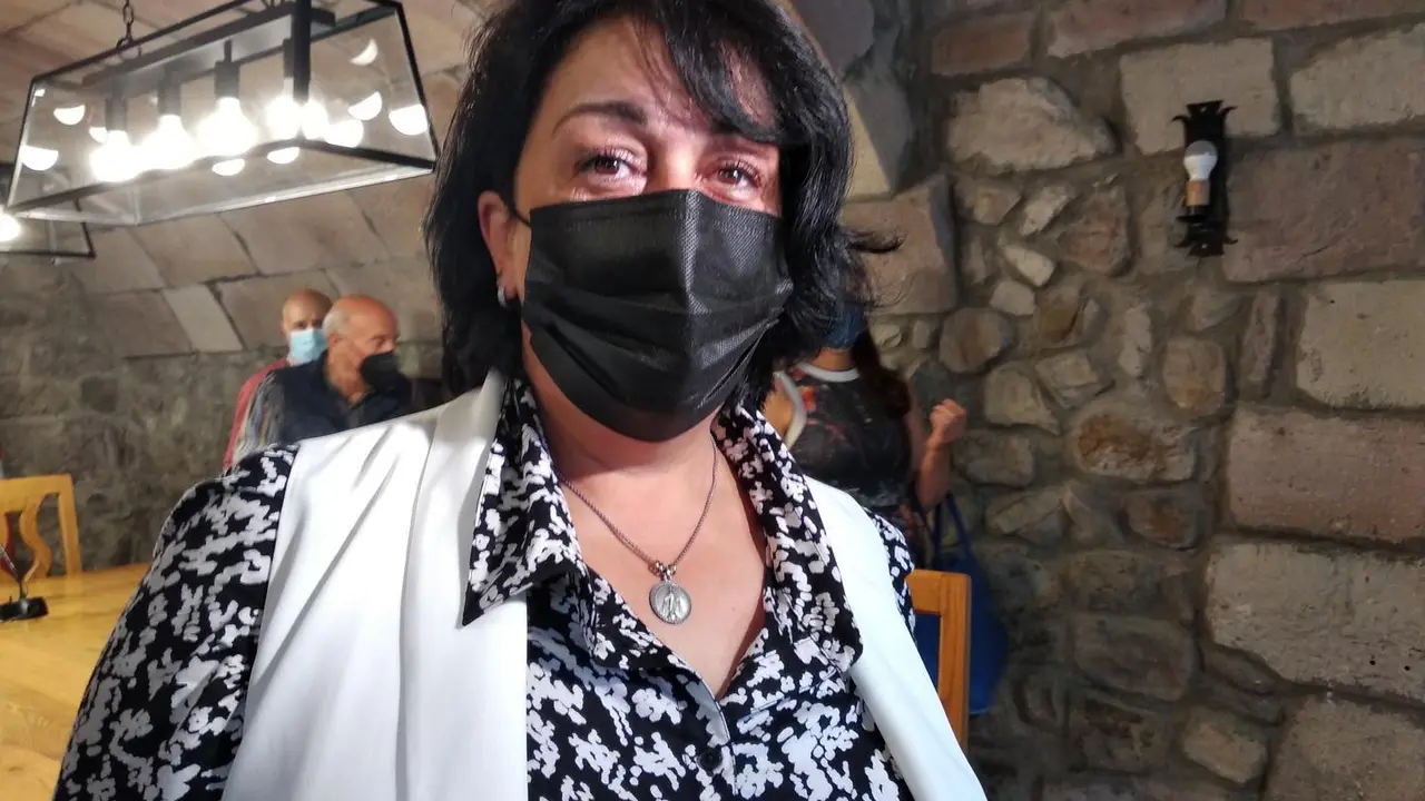 Rosa Fernandez, durante la toma de posesi&oacute;n de su nuevo cargo como alcaldesa. / SAJA