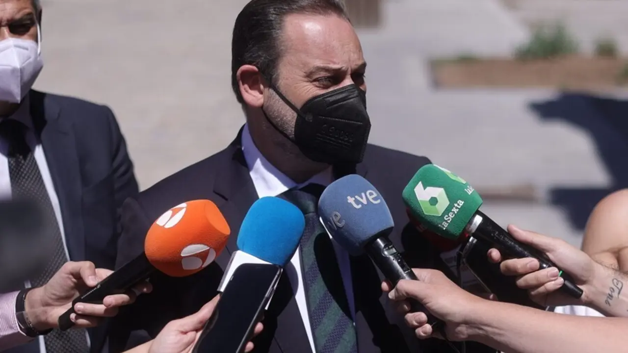El ministro de Transportes, Movilidad y Agenda Urbana, Jos&eacute; Luis &Aacute;balos,