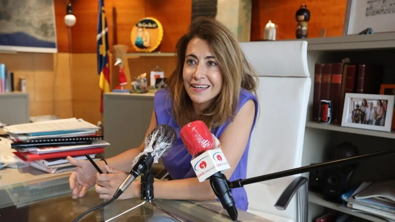 Archivo - La nueva ministra de Transportes, Movilidad y Agenda Urbana, Raquel S&aacute;nchez Jim&eacute;nez