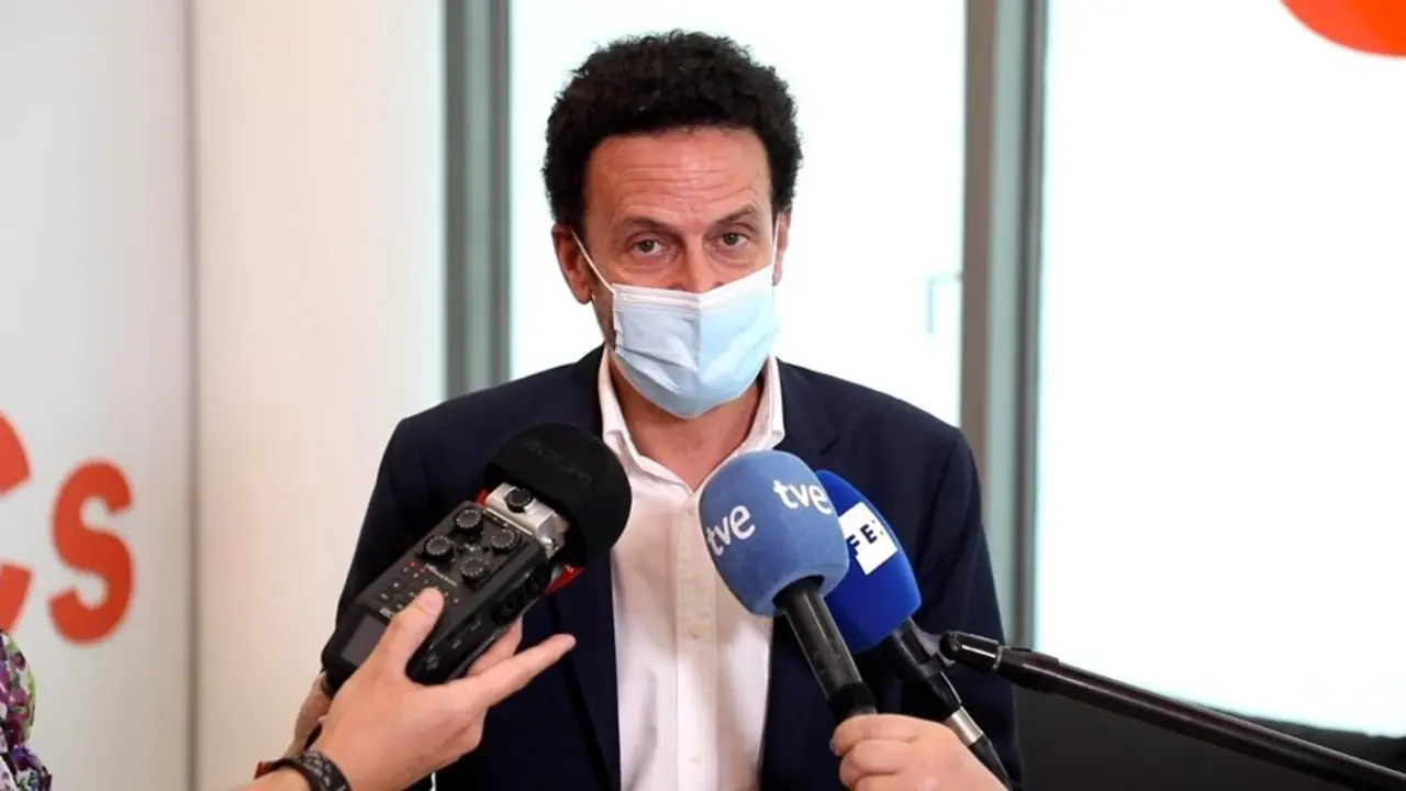 El vicesecretario general y portavoz nacional de Cs, Edmundo Bal, en declaraciones a los medios este domingo
