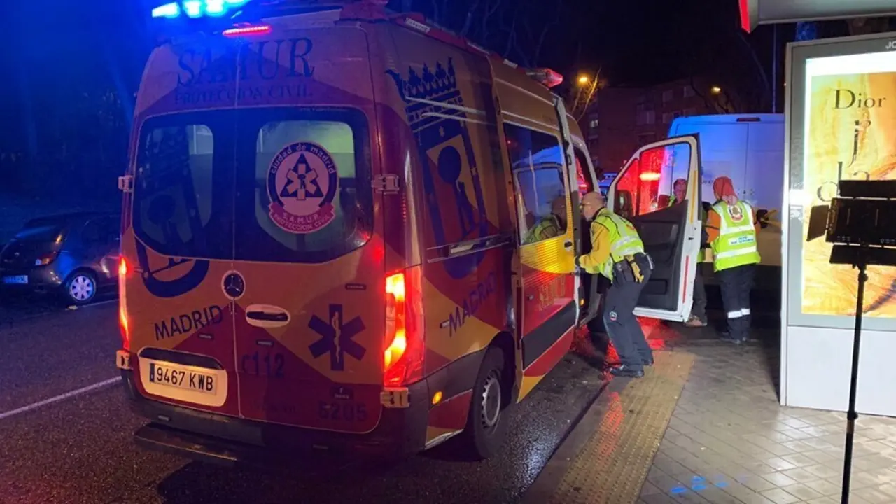 Archivo - Imagen de recurso de una ambulancia del Samur-Protecci&oacute;n Civil.