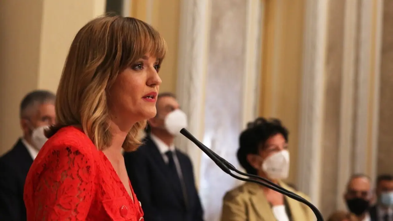 La nueva ministra de Educaci&oacute;n y Formaci&oacute;n Profesional, Pilar Alegr&iacute;a, interviene en el traspaso de carteras, en la sede del MEFP, a 12 de julio de 2021, en Madrid (Espa&ntilde;a). El traspaso de carteras se efect&uacute;a despu&eacute;s de que la nueva ministra haya prometid