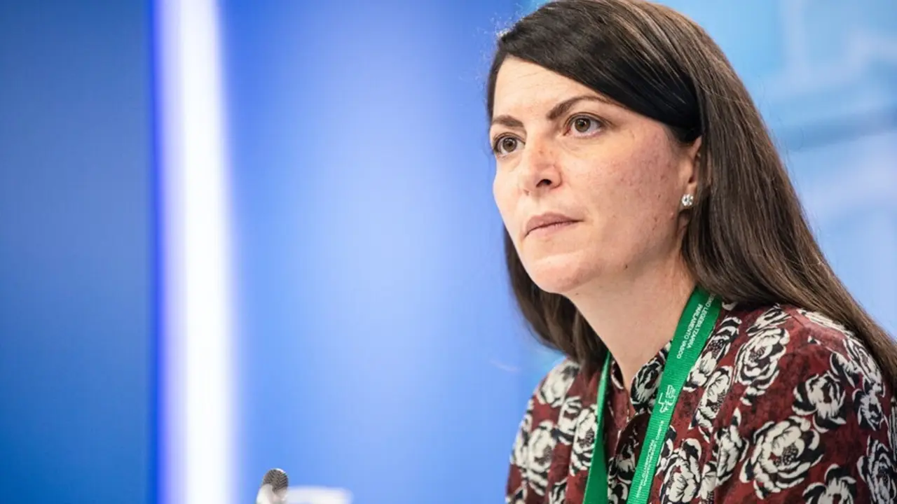 Archivo - La secretaria general Vox en el Congreso, Macarena Olona, anuncia la interposici&oacute;n de un recurso de amparo ante el Tribunal Constitucional, en el Parlamento Vasco, en Vitoria, &Aacute;lava, Euskadi (Espa&ntilde;a), a 19 de octubre de 2020. 