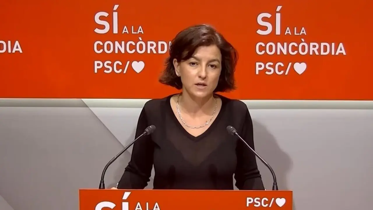 Eva Granados (PSC) en rueda de prensa telem&aacute;tica en la sede del PSC.