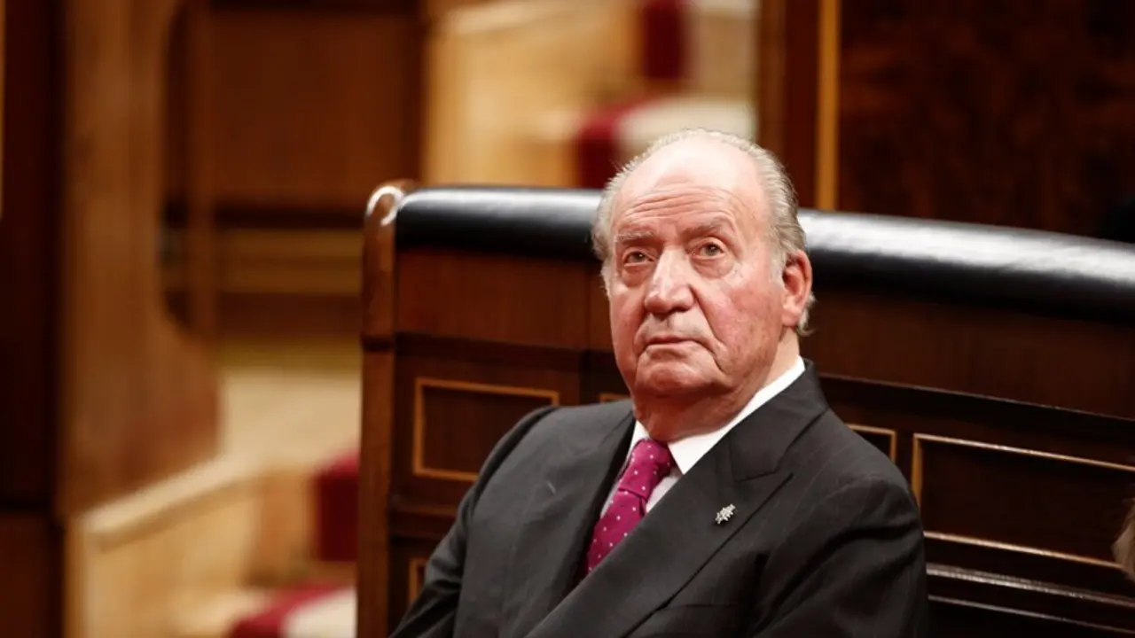 Archivo - Foto de archivo del rey em&eacute;rito don Juan Carlos I en el acto conmemorativo del 40&ordm; aniversario de la Constituci&oacute;n de 1978, en el Congreso (Madrid/Espa&ntilde;a) a 6 de diciembre de 2018.