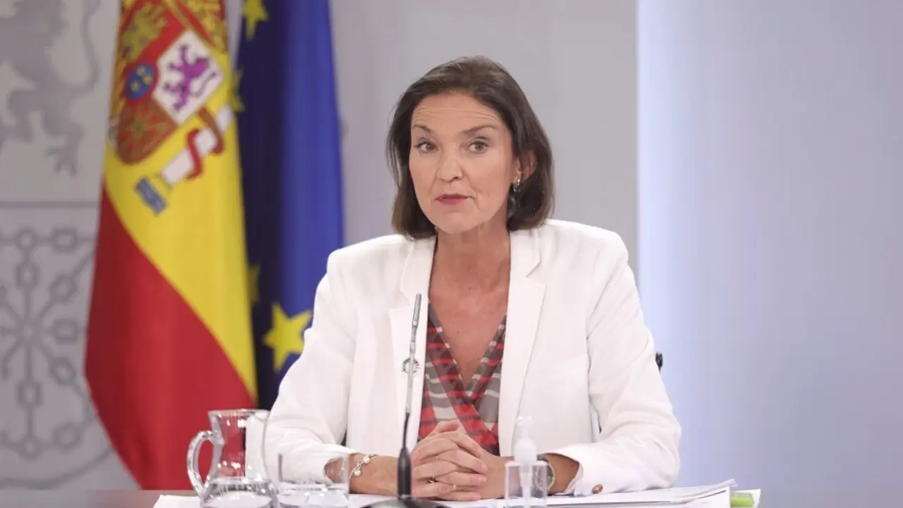La ministra de Industria, Comercio y Turismo, Reyes Maroto, comparece en la rueda de prensa posterior al primer Consejo de Ministros tras la remodelaci&oacute;n del Gobierno.