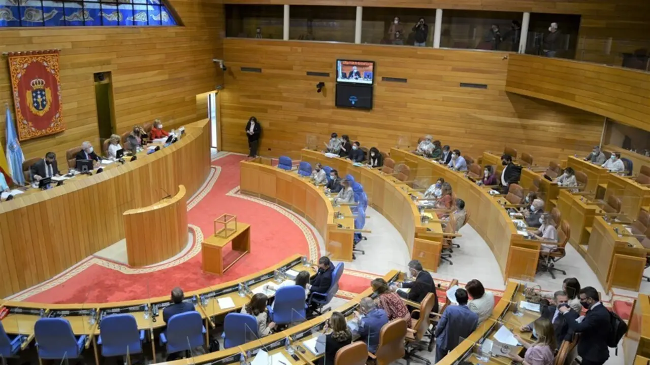 Imagen del pleno de la C&aacute;mara gallega
